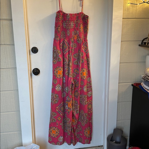 Maeve Anthropologie Pink Floral Smocked Wide Leg Jumpsuit Size medium - Picture 8 of 9